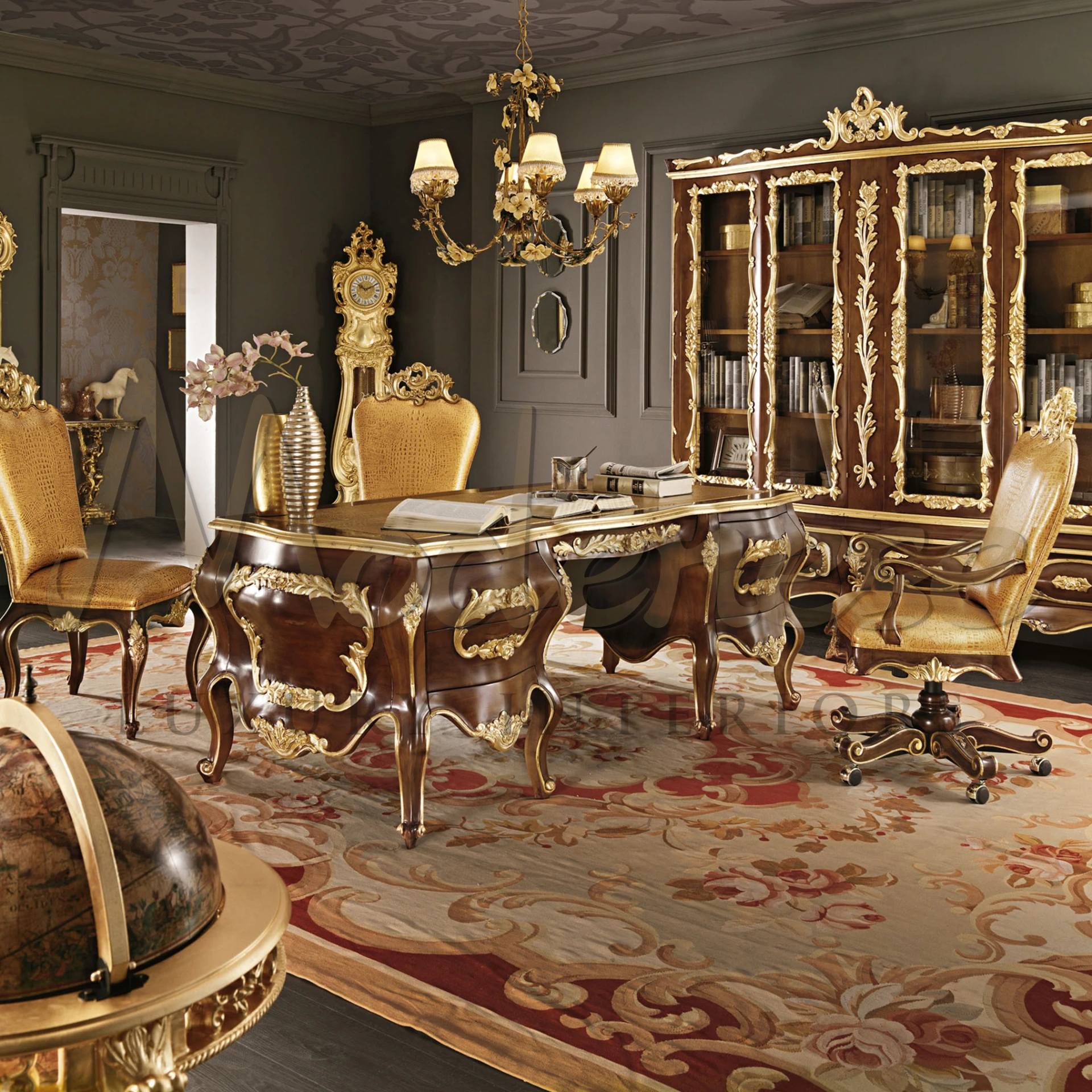 Luxury classical office desk - Luxury Italian Classic Furniture with Gold leather top By Modenese Luxury Furniture