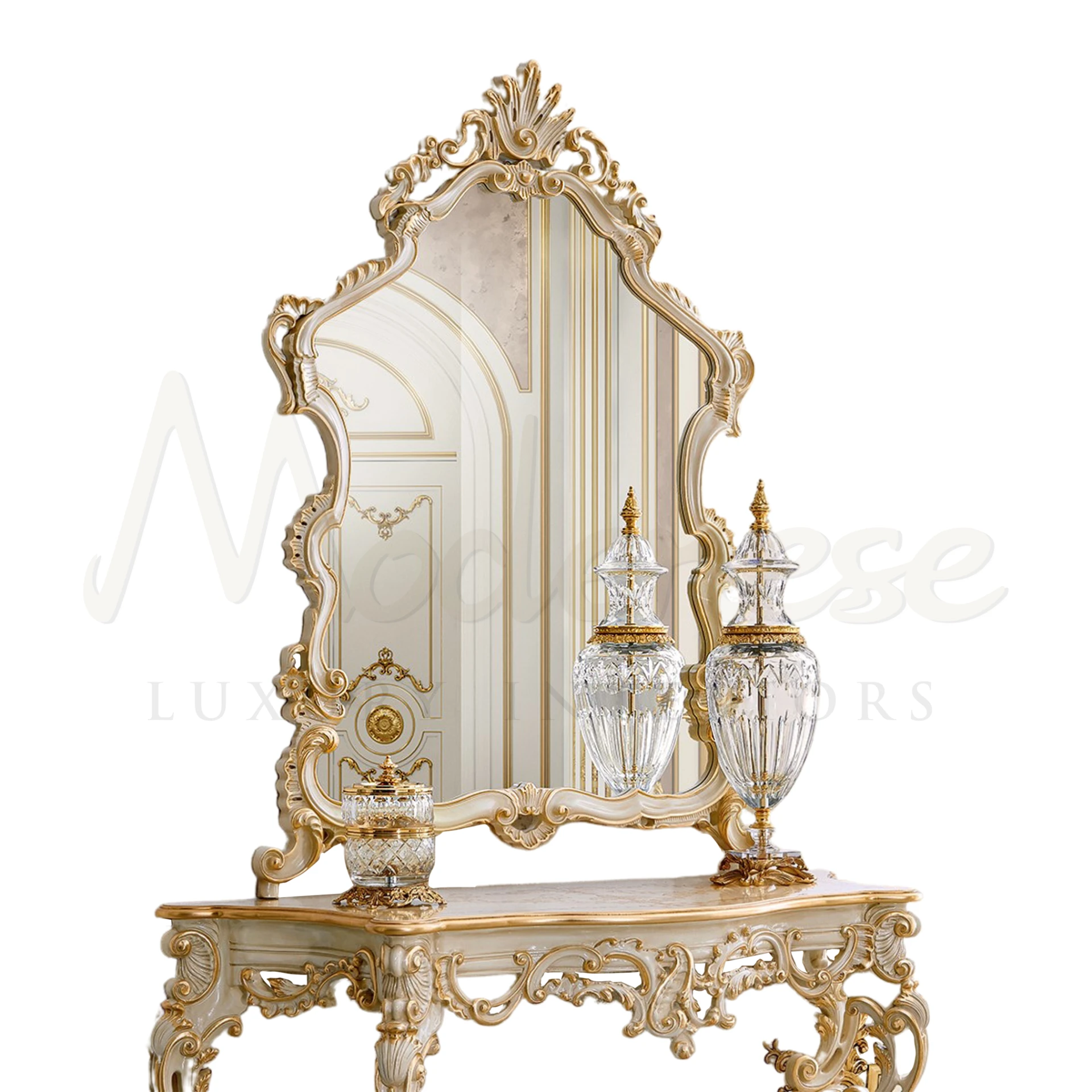 Exquisite Figured Mirror, hand-painted to perfection, showcases customized craftsmanship in luxury mirror design.