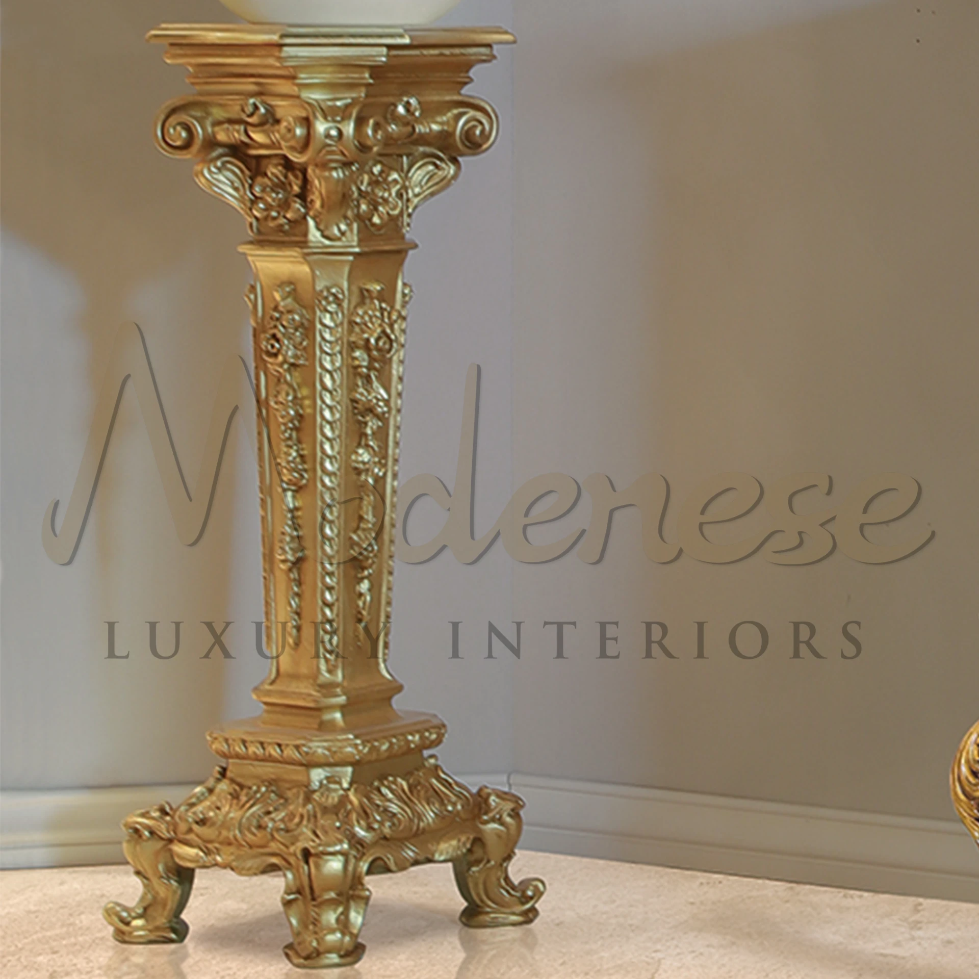 Handmade elegance in this baroque style vase stand, offering an opulent touch to any decor project.