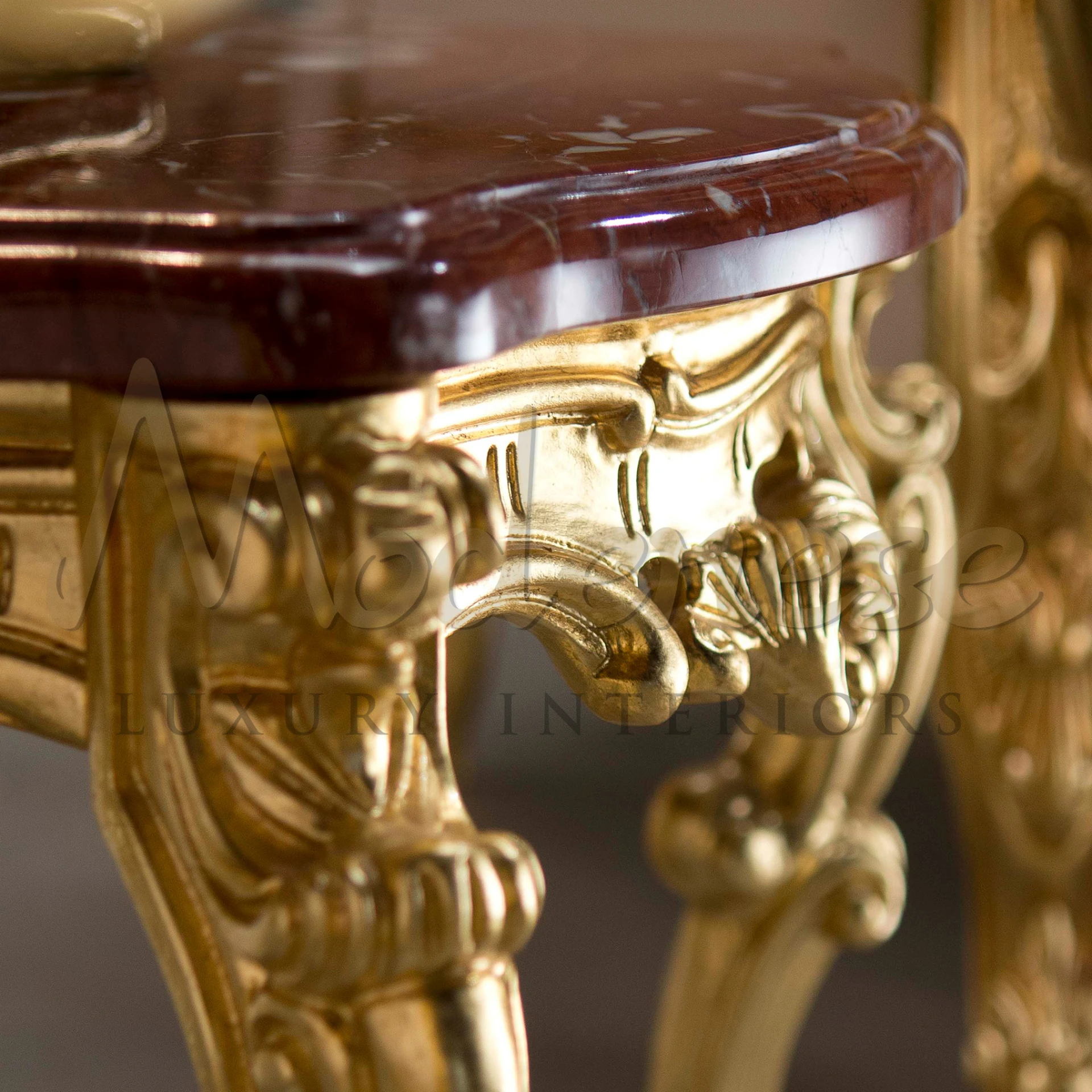 Timeless Charm: Modenese Traditional Side Table for Classic Living Spaces
