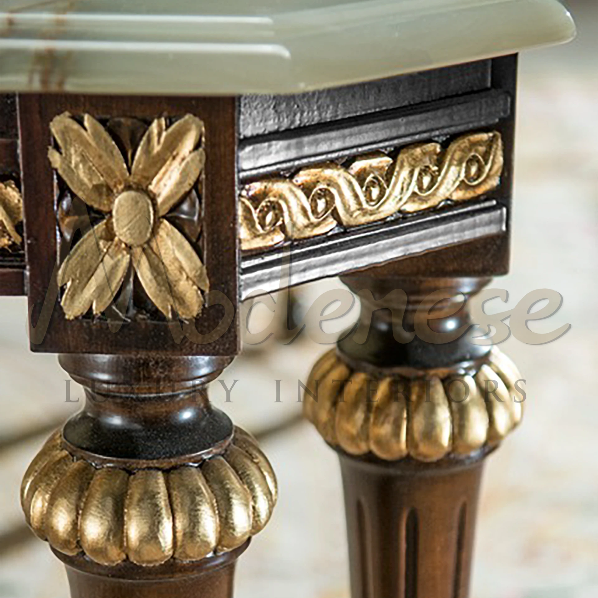Refined Elegance: Elevate Your Décor with a Luxury Classic Side Table