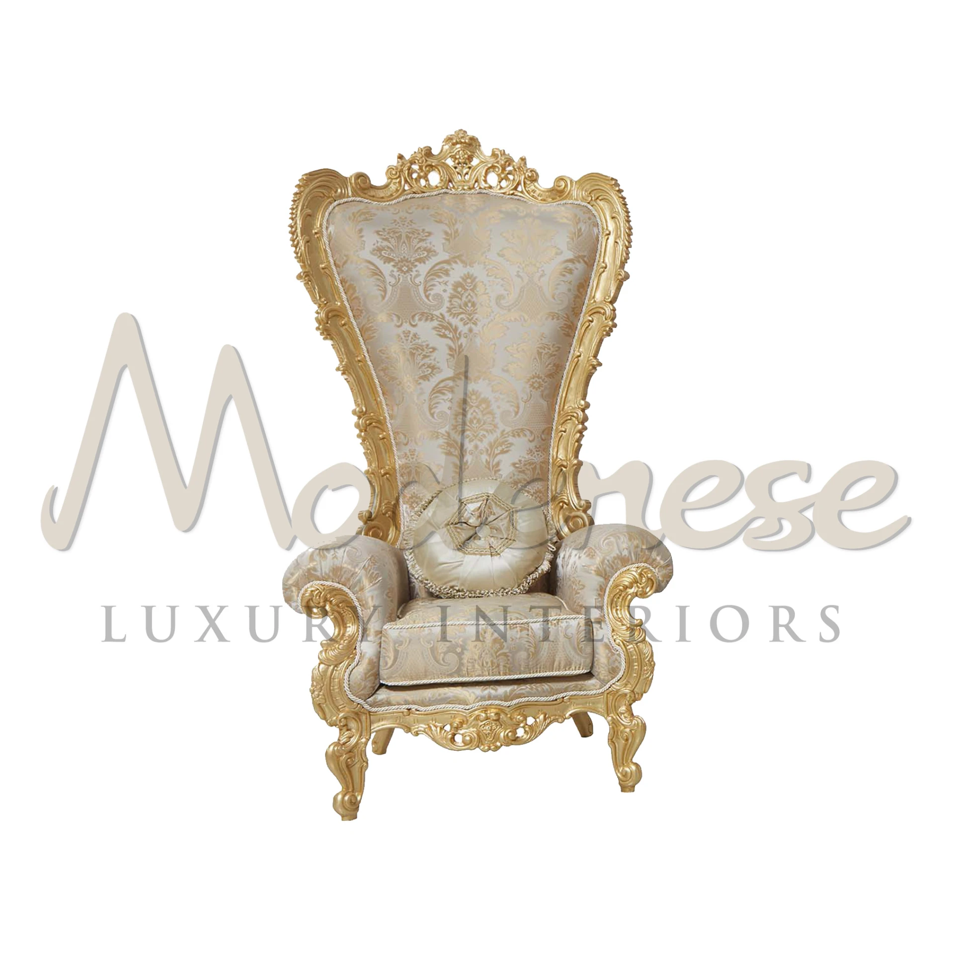 Elegant Royal Throne Armchair with fine wood and original engravings, showcasing the pure 'Made in Italy' craftsmanship.