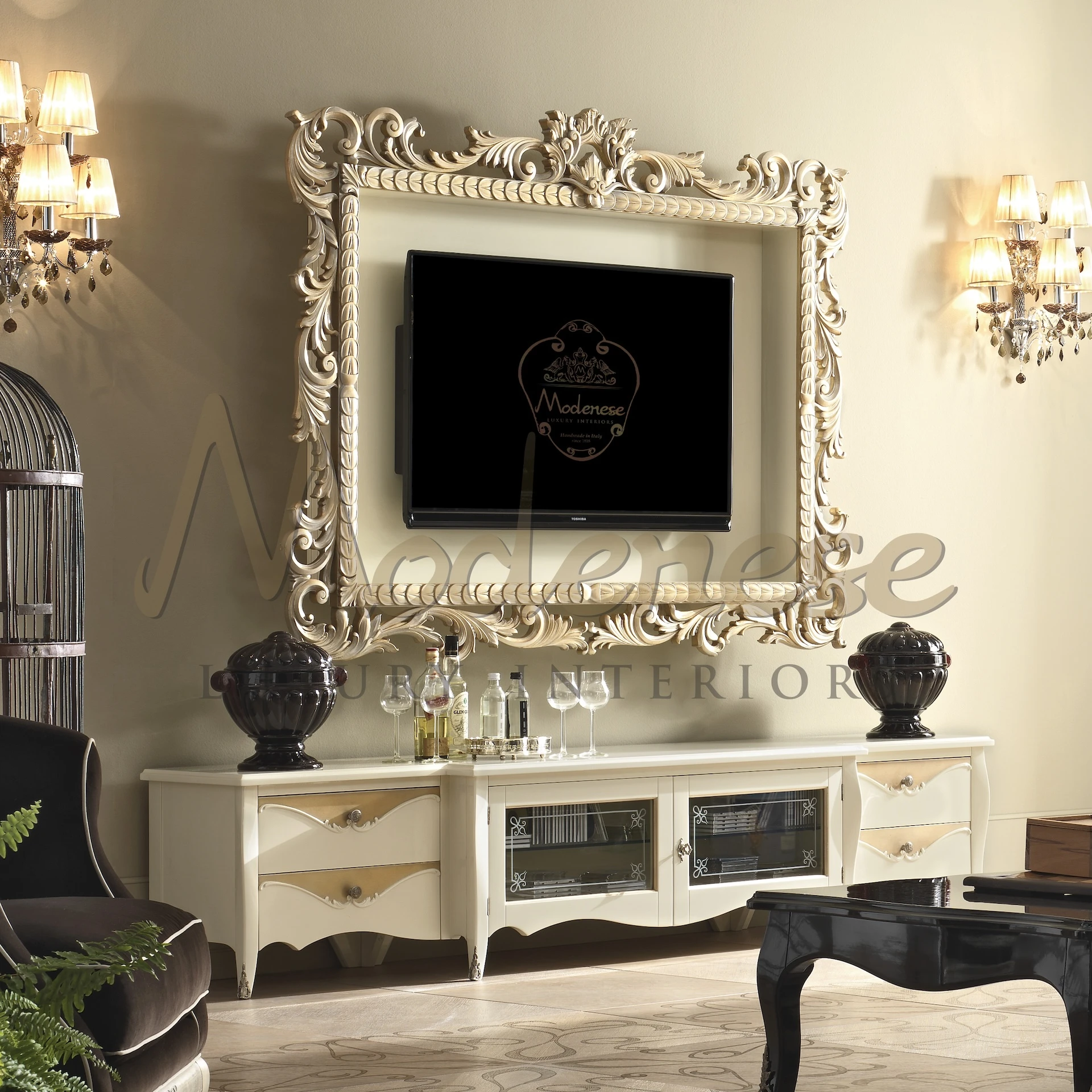 Aurora TV Console