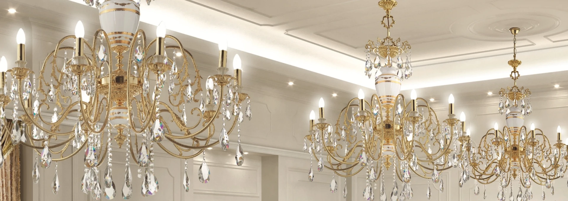 Lighting the Way: A Guide to Choosing the Perfect Chandelier for Your Luxury Space