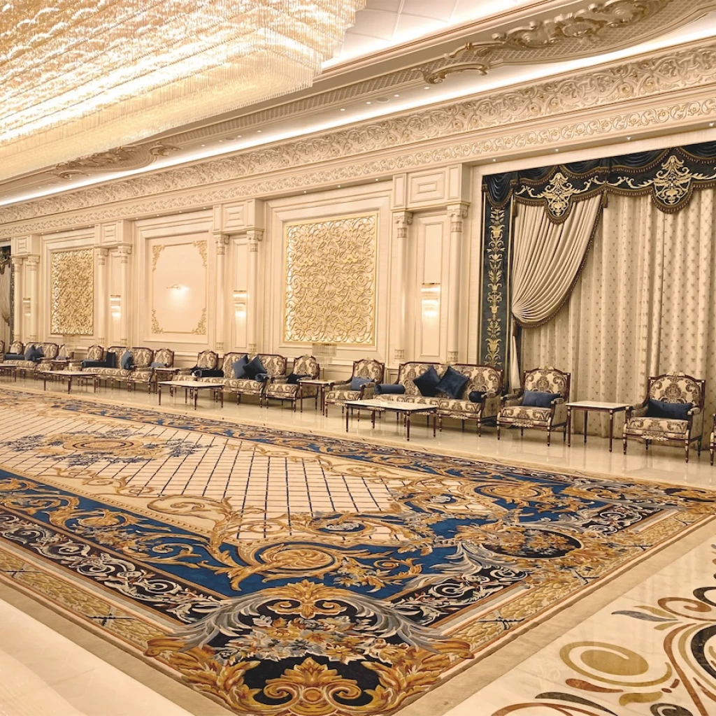 Modenese Carpets and Rugs For Your Luxurious Pakistan Villa